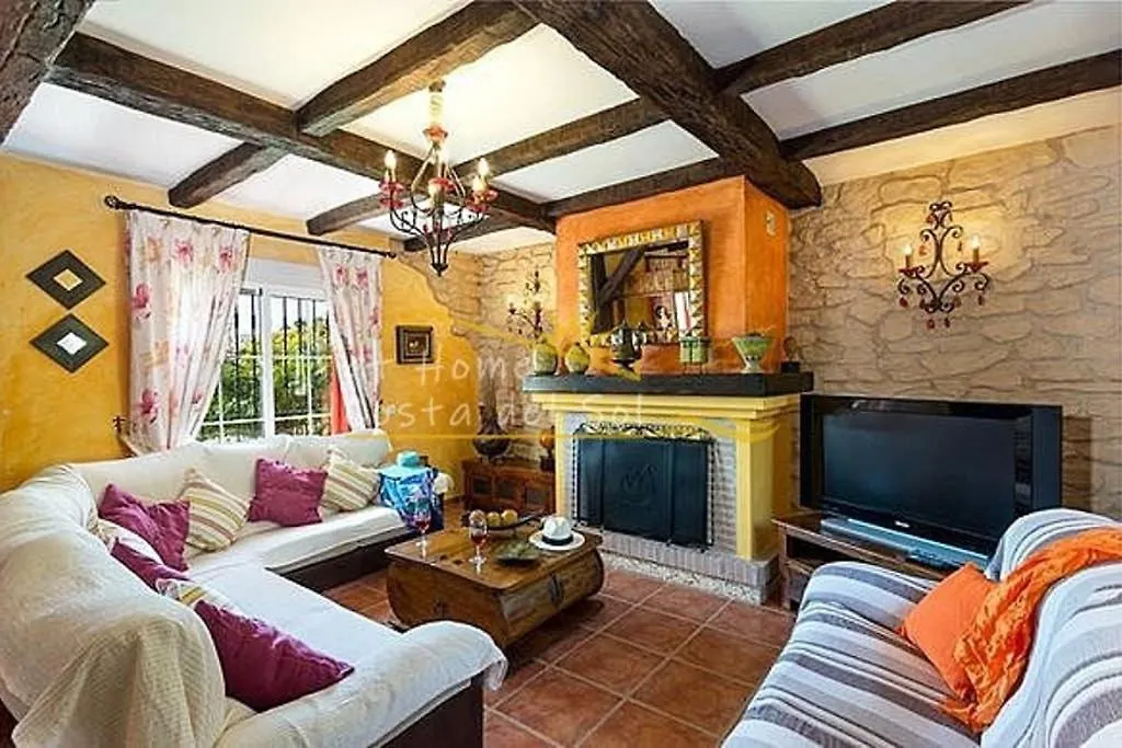 Villa Agueda At Home Nerja 0*,