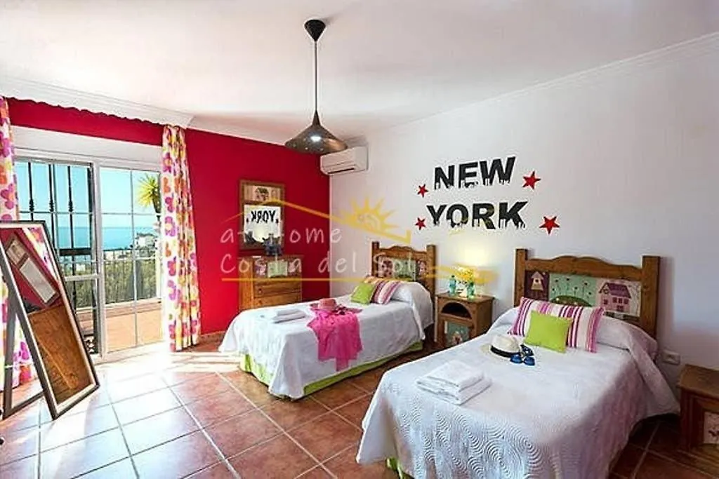Villa Agueda At Home Nerja Spain